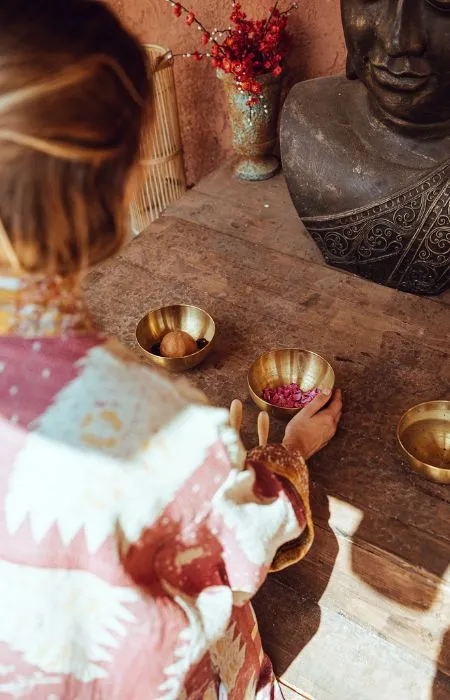 200H TEACHER TRAINING